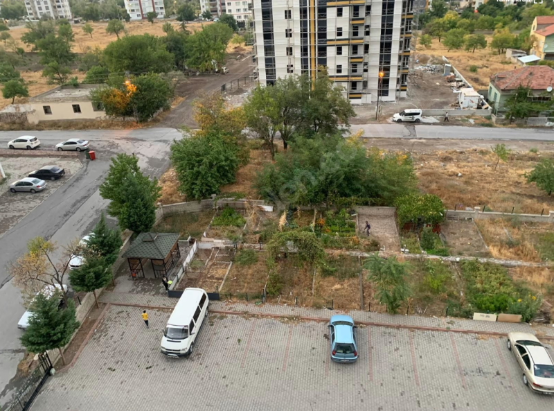 SAKARYA MAHALLESİ SAHİBİNDEN SATILIK DAİRE