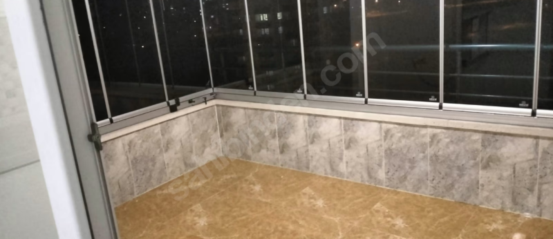Sakarya Mahallesinde Kiralık geniş oturumlu 3+1 daire