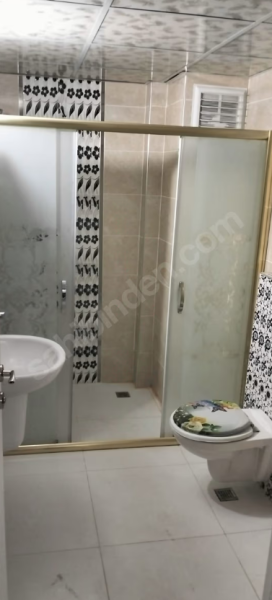 Sakarya Mahallesinde Kiralık geniş oturumlu 3+1 daire