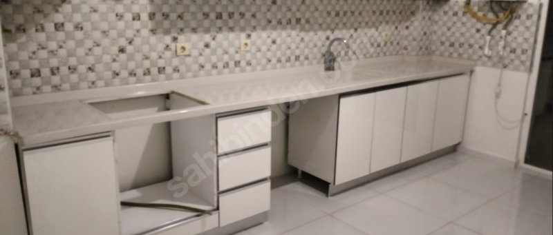 Sakarya Mahallesinde Kiralık geniş oturumlu 3+1 daire