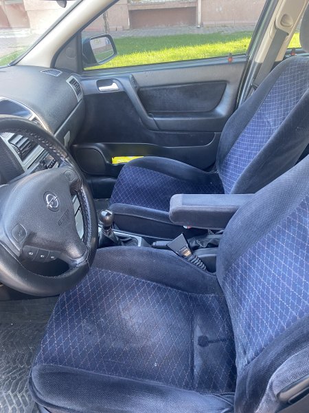 Astra 2000 model 1.6 CD tertemiz takaslı