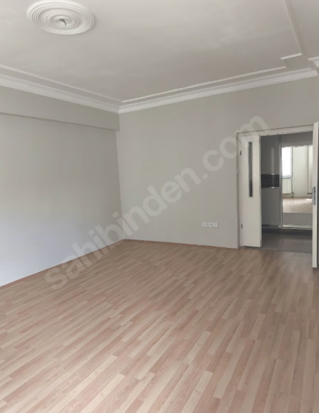Kombili Orta Kat Güney Cepheli Fırsat Daire