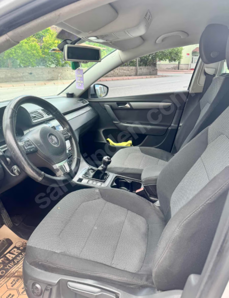 TEMİZ 2011 B7 1.6 TDİ bluemotion comfortline