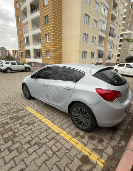 SAHİBİNDEN OPEL ASTRA J 1.3 DİZEL MASRAFSIZZ !!!