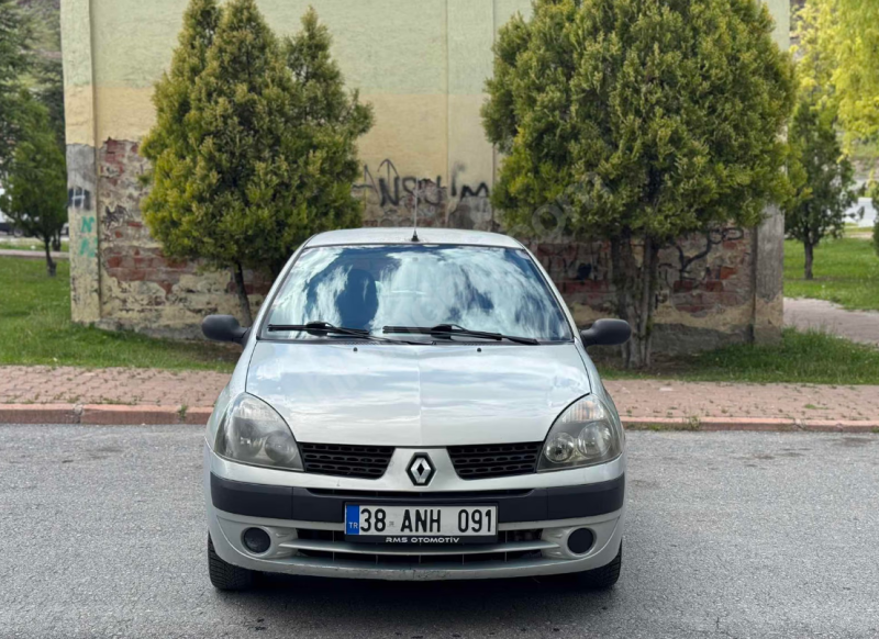 3. Sahibinden Bakımlı Clio