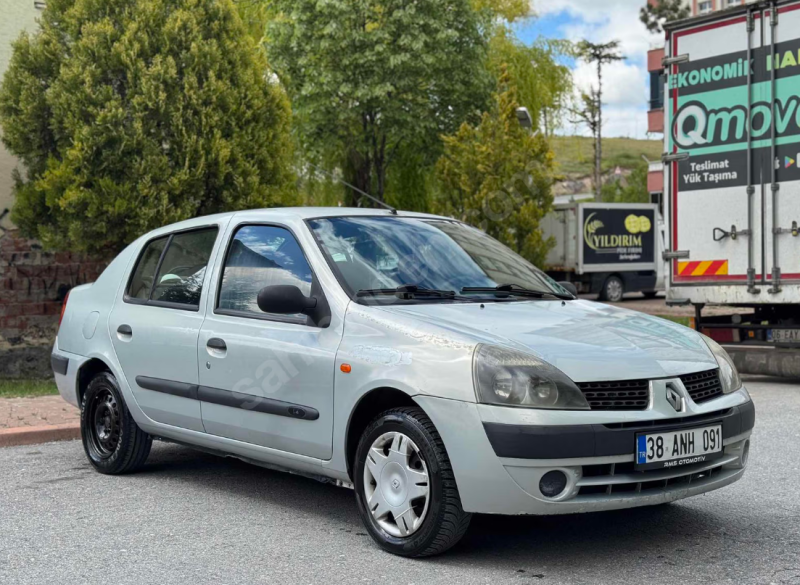 3. Sahibinden Bakımlı Clio