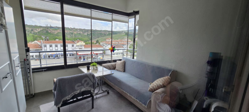 Türküm İnşaat Demirhan Prestijden Temiz 3+1 daire