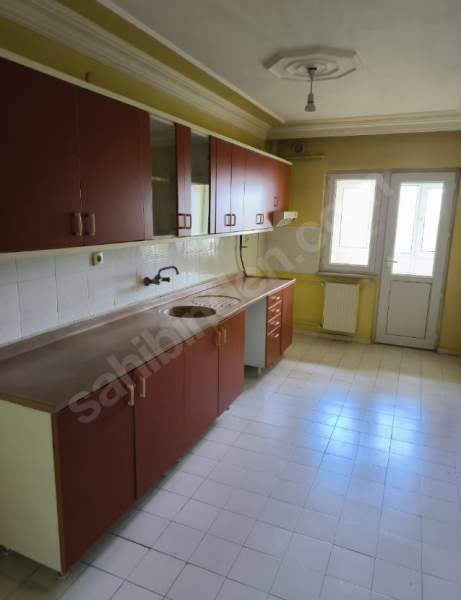 Sahibinden Beyazşehir Merkezde Full Yapılı