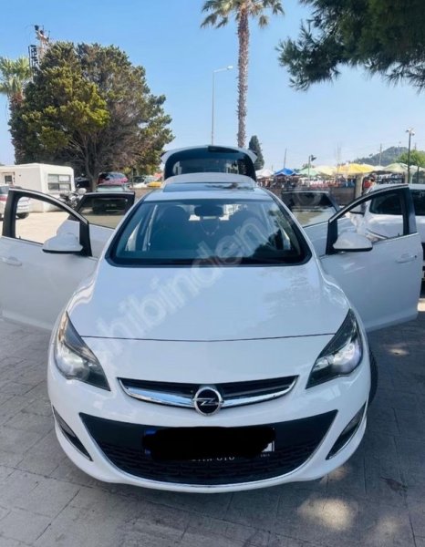 Memurdan Temiz Sunrooflu Astra-J