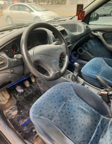2001 MODEL 1.6 SX BRAVA