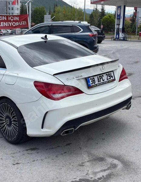 2015 CLA 180D İMZALI SERİ