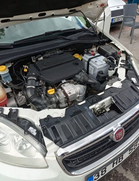 HASARSIZ ORJİNAL AİLE ARACI 2015 MULTİJET LİNEA 151.500KM