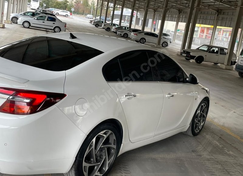2016 OPEL INSİGNİA 1.6 CDTI SAHİBİNDEN TEMİZ