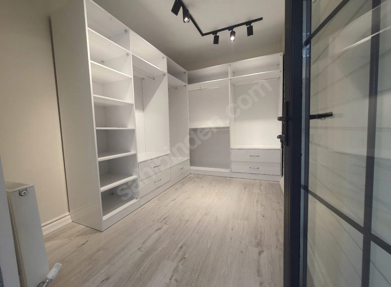 ALTINOLUK ANA CADDE SEHER BULVARI ÜSTÜNDE 9+1 ULTRA LUX VİLLA