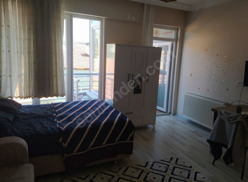 DEVELİ ÇARŞİ MERKEZDE / KOMBİLİ & FUL EŞYALI / ÖZEL LOKASYON