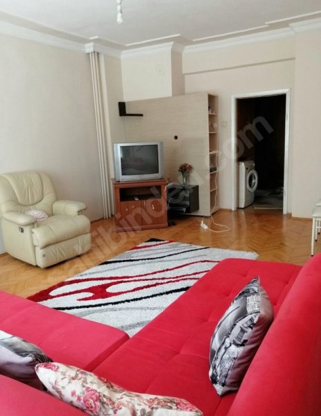 TALAS YENİDOĞANDA MERKEZİ KONUMDA 2+1 SAHİBİNDEN KİRALIK DAİRE