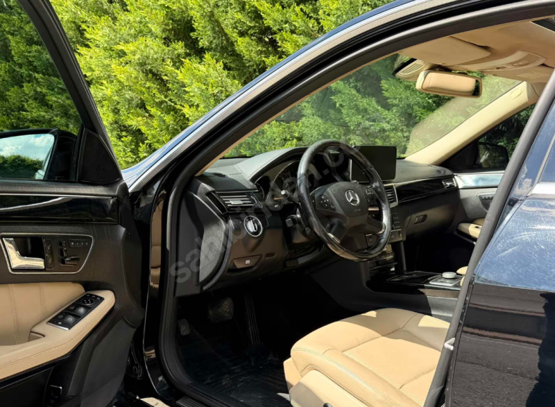 NADİR TEMİZLİKTE 2011 MODEL KOLDAN VİTES E250 CDI