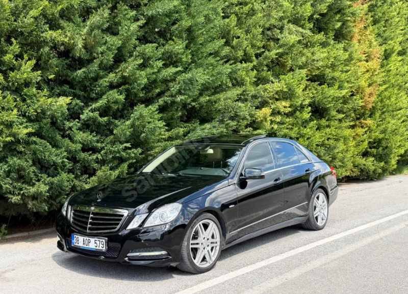 NADİR TEMİZLİKTE 2011 MODEL KOLDAN VİTES E250 CDI