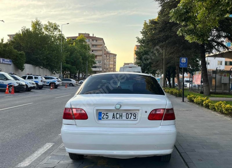 Motor ve yürür. Muayyer
