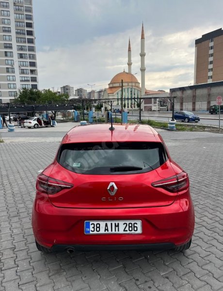 Sahibinden 2020 Otomatik Clio 5 / 1.3 TCe EDC / 98.000 KM