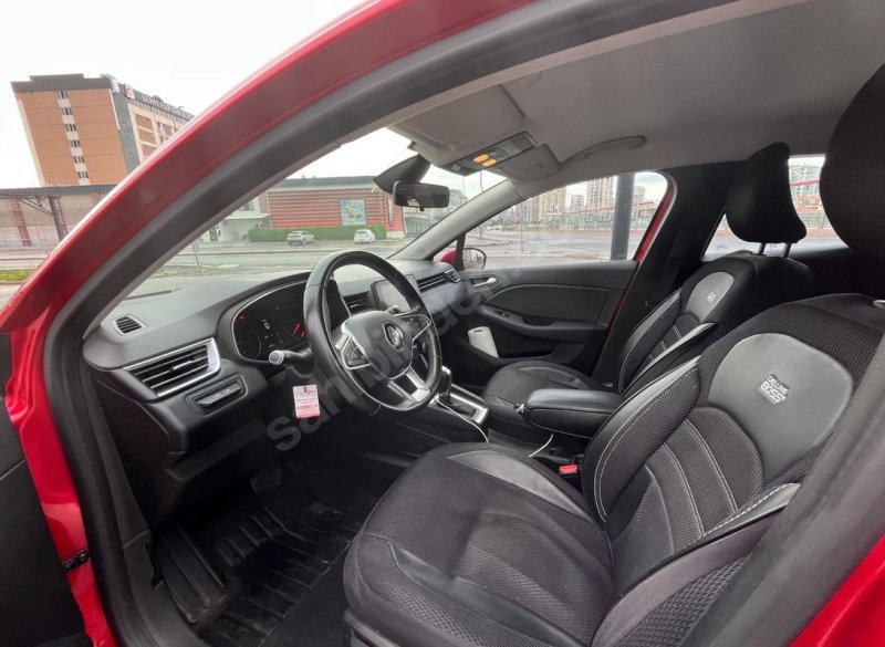 Sahibinden 2020 Otomatik Clio 5 / 1.3 TCe EDC / 98.000 KM