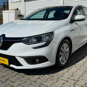 HATASIZ DEĞİŞENSİZ 88.000km MEGAN 4 BODRUM TESLİM